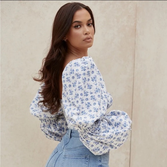 HOUSE OF CB 'Millicent' Blue Print Cropped Corset Top - Picture 4 of 13